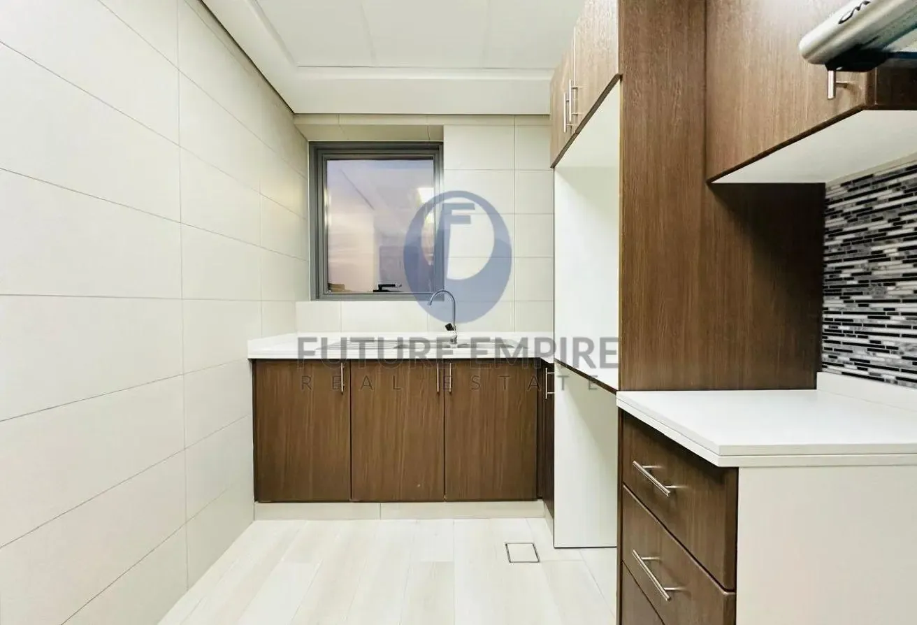 Modern 1 Bedroom | Balcony | Prime Location