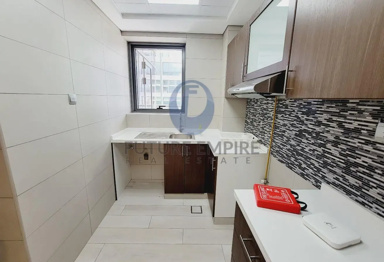 Modern 1 Bedroom | Balcony | Prime Location