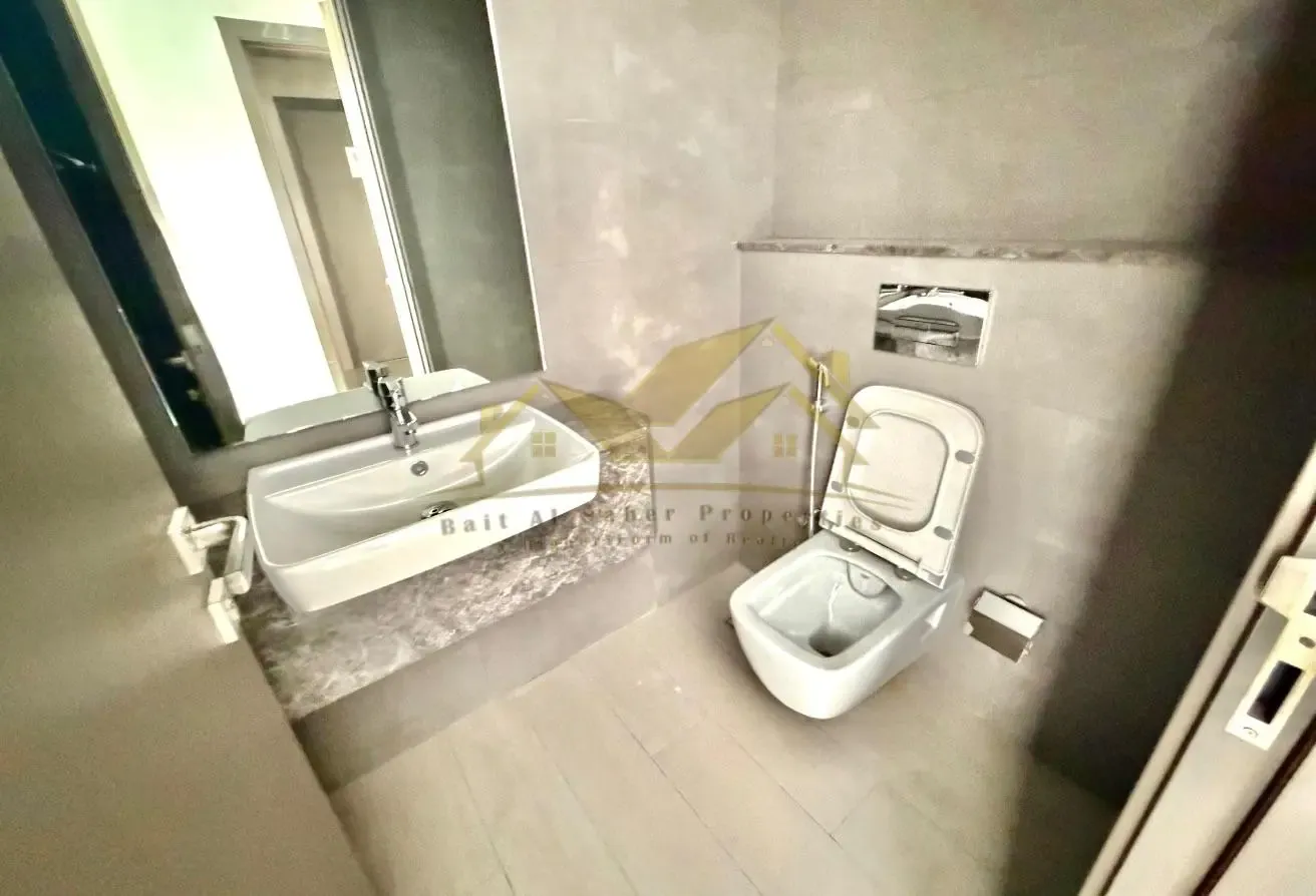 Huge terrace 2bhk both masters 1850 sqft size 105k
