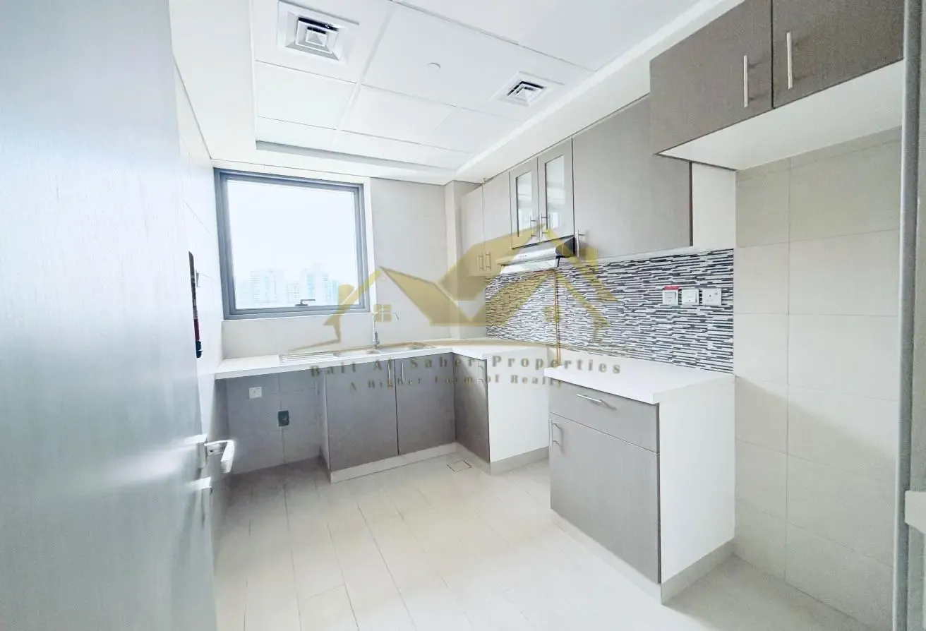 2 BR Apartment in Al Satwa | 1087 Sqft | Pool View