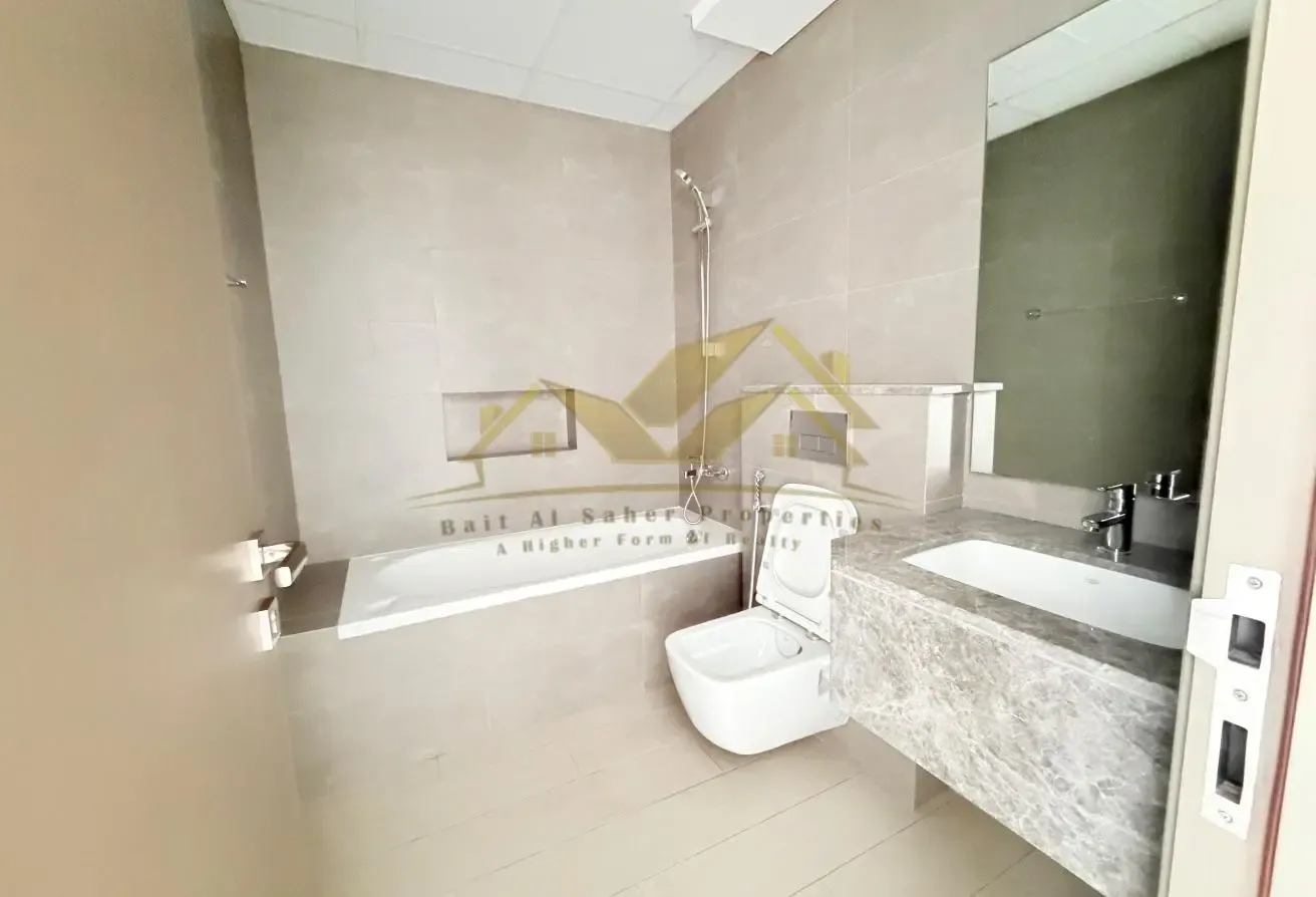 2 BR Apartment in Al Satwa | 1087 Sqft | Pool View