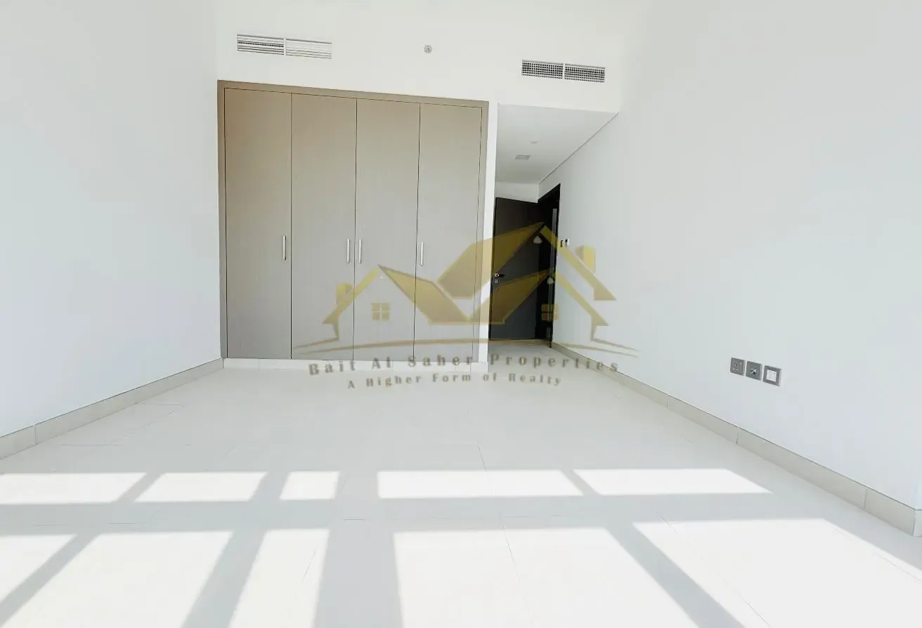 2 BR Apartment in Al Satwa | 1087 Sqft | Pool View