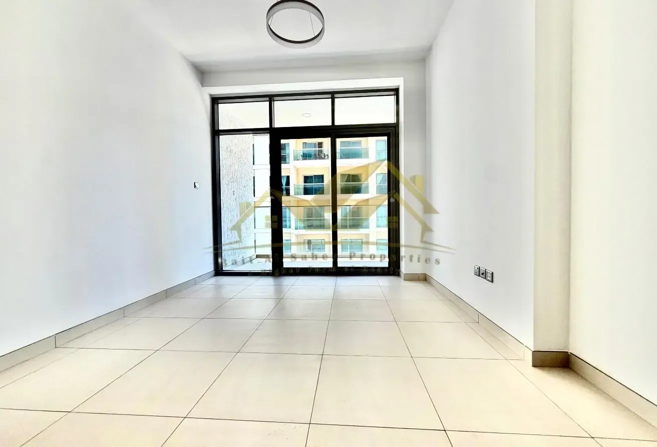 2 BR Apartment with Landmark Views in Al Satwa