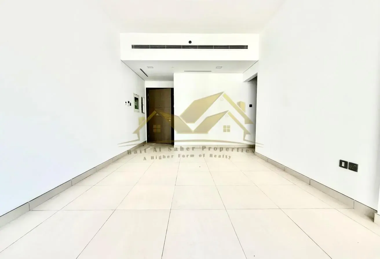 Very close to metro 1bhk with 1 month free JGC