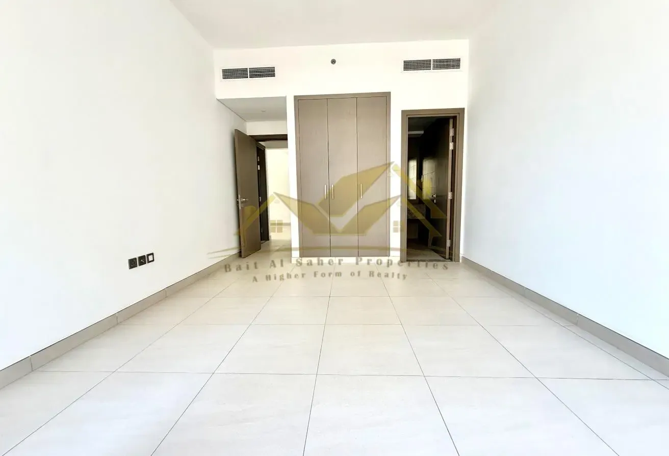 Very close to metro 1bhk with 1 month free JGC