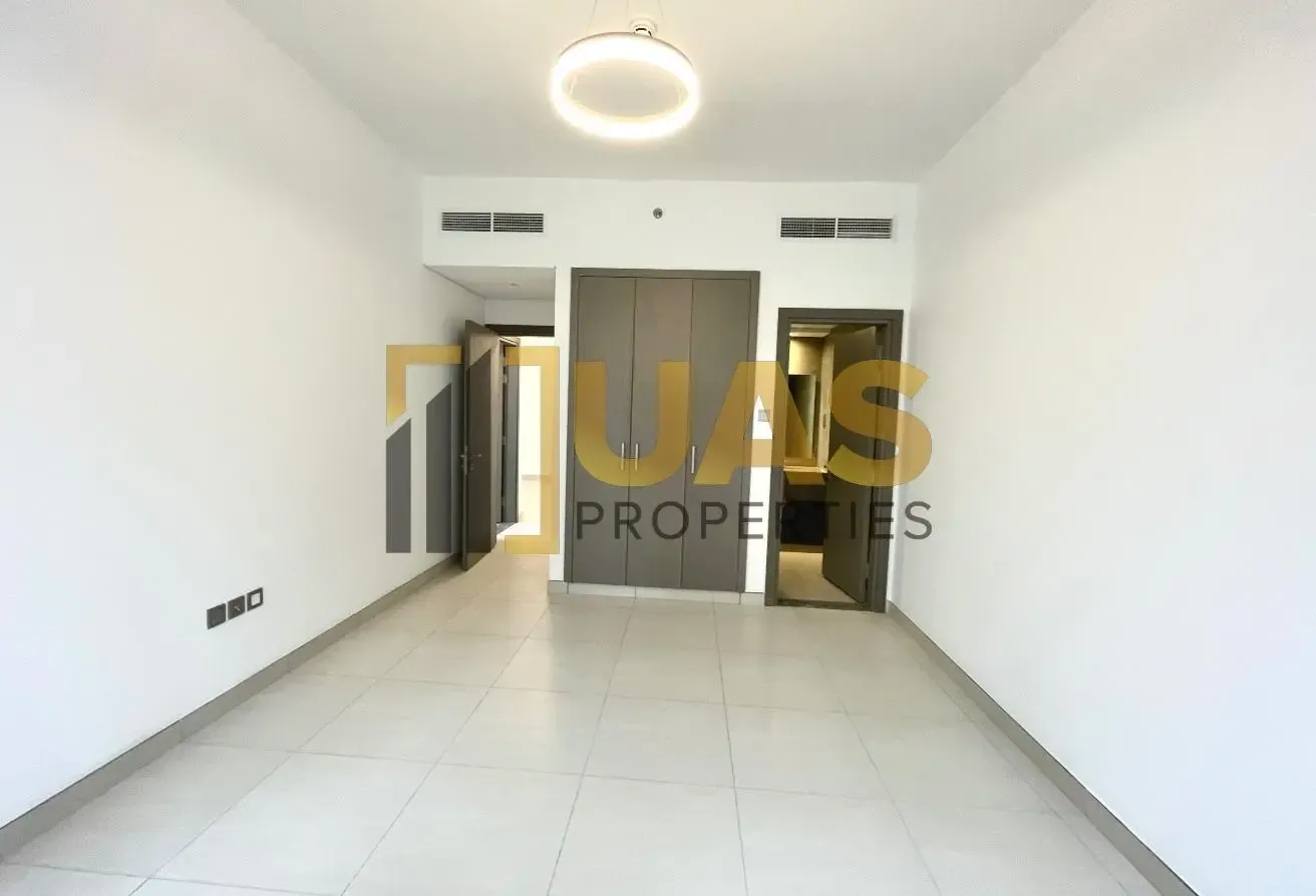 Vast 1bhk | Near metro | Chiller free