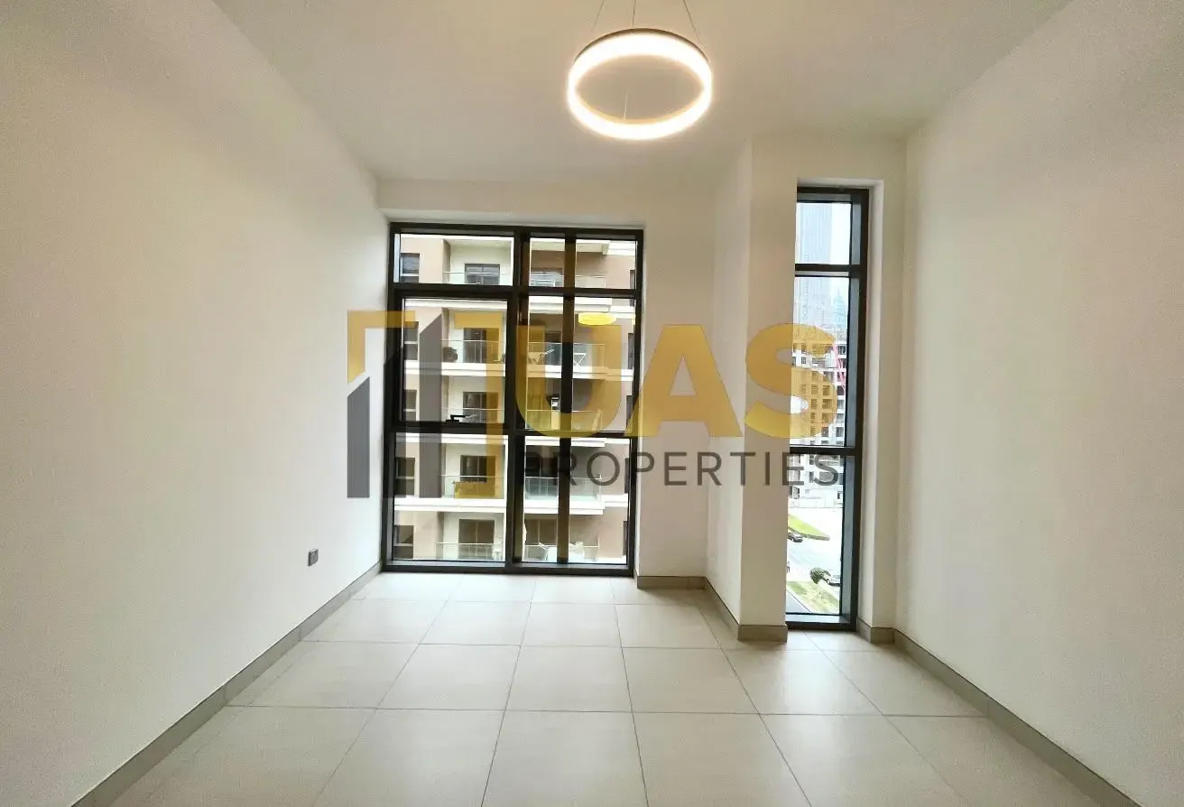 Vast 1bhk | Near metro | Chiller free