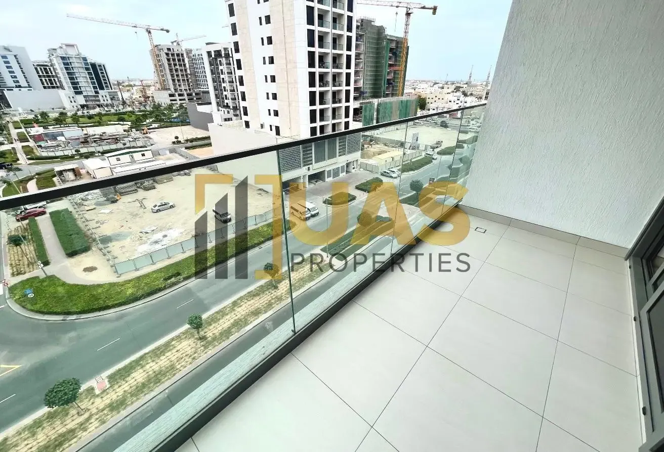 Vast 1bhk | Near metro | Chiller free