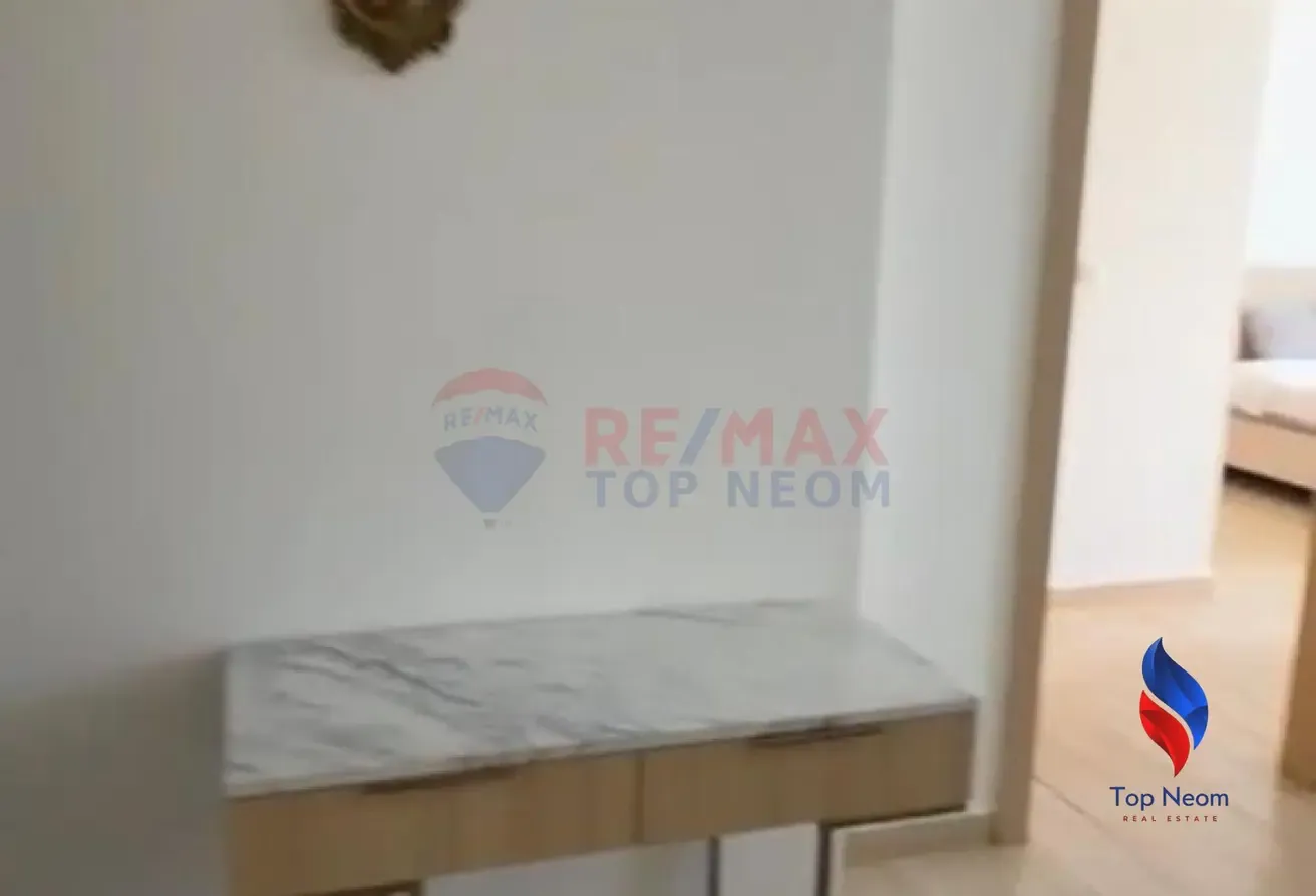 PRIME LOCATION || FULLY FURNISHED || VACANT