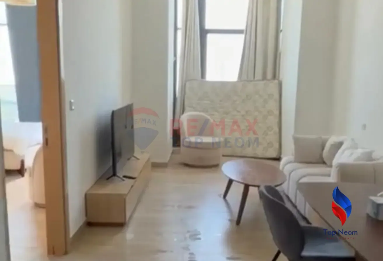 PRIME LOCATION || FULLY FURNISHED || VACANT