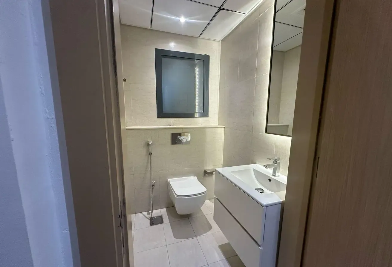 Fully Furnished | Naer Circle Mall | Available Now