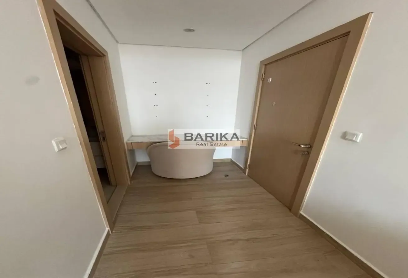 Elegant 1 BR I Multiple Cheques I Ready to move in