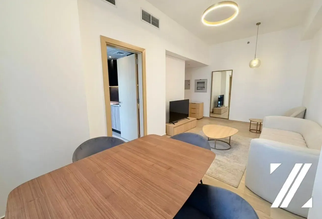 Park View | Multiple Cheques | Fully-Furnished
