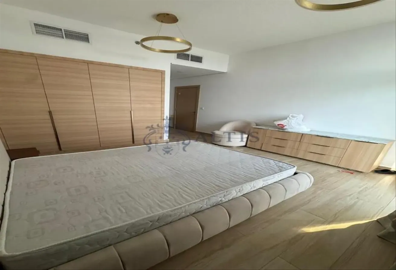 Fully Furnished | Spacious Unit | Ready To Move In
