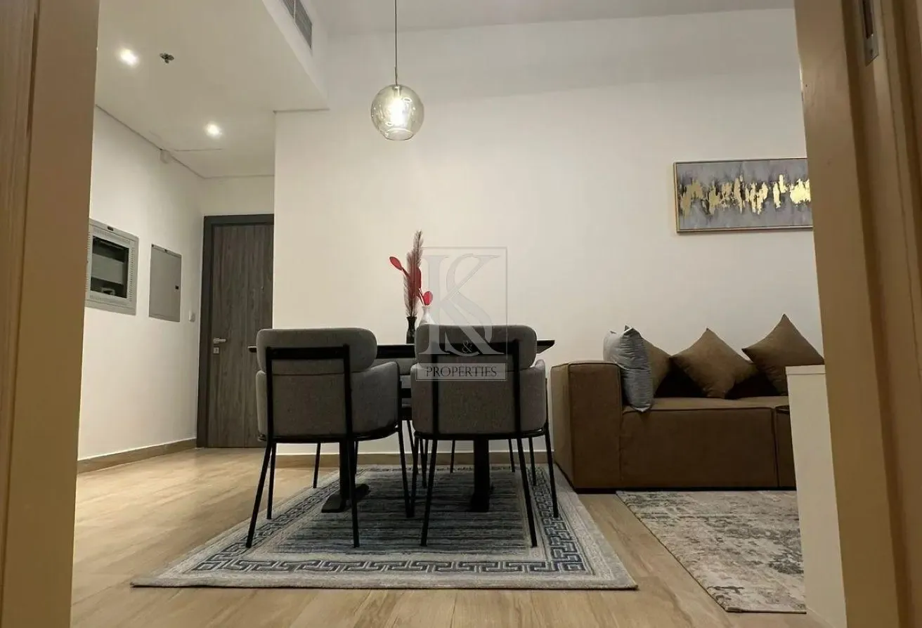 Fully Furnished | Prime Location | Community View