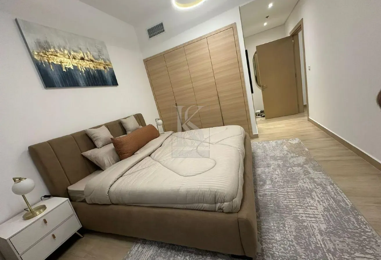 Fully Furnished | Prime Location | Community View