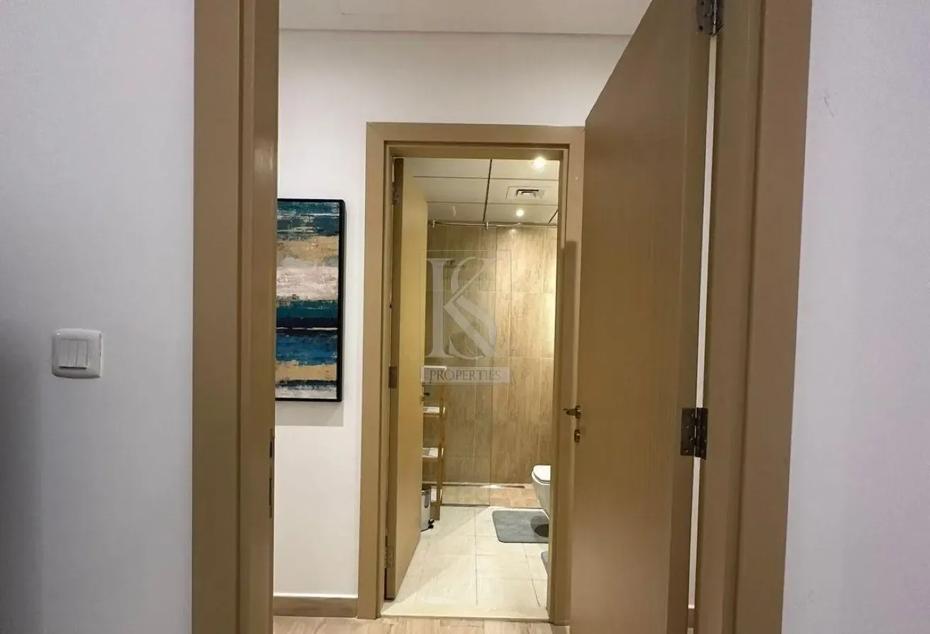 Fully Furnished | Prime Location | Community View