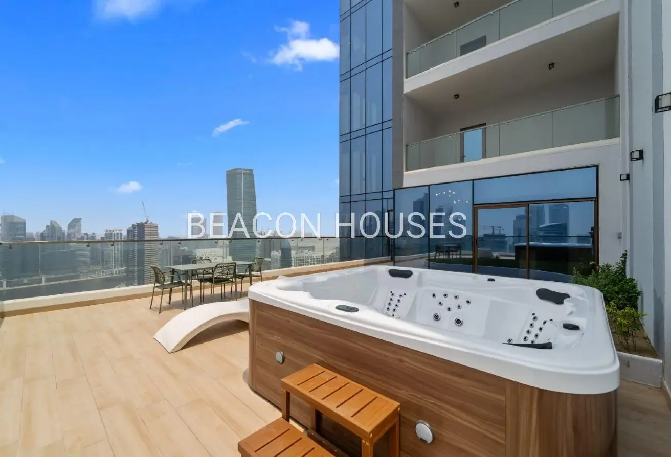 Private Jacuzzi | Burj & Canal View | Ultra Luxury