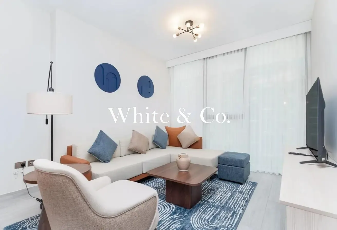 Best Amenities | Bills Included | Canal view