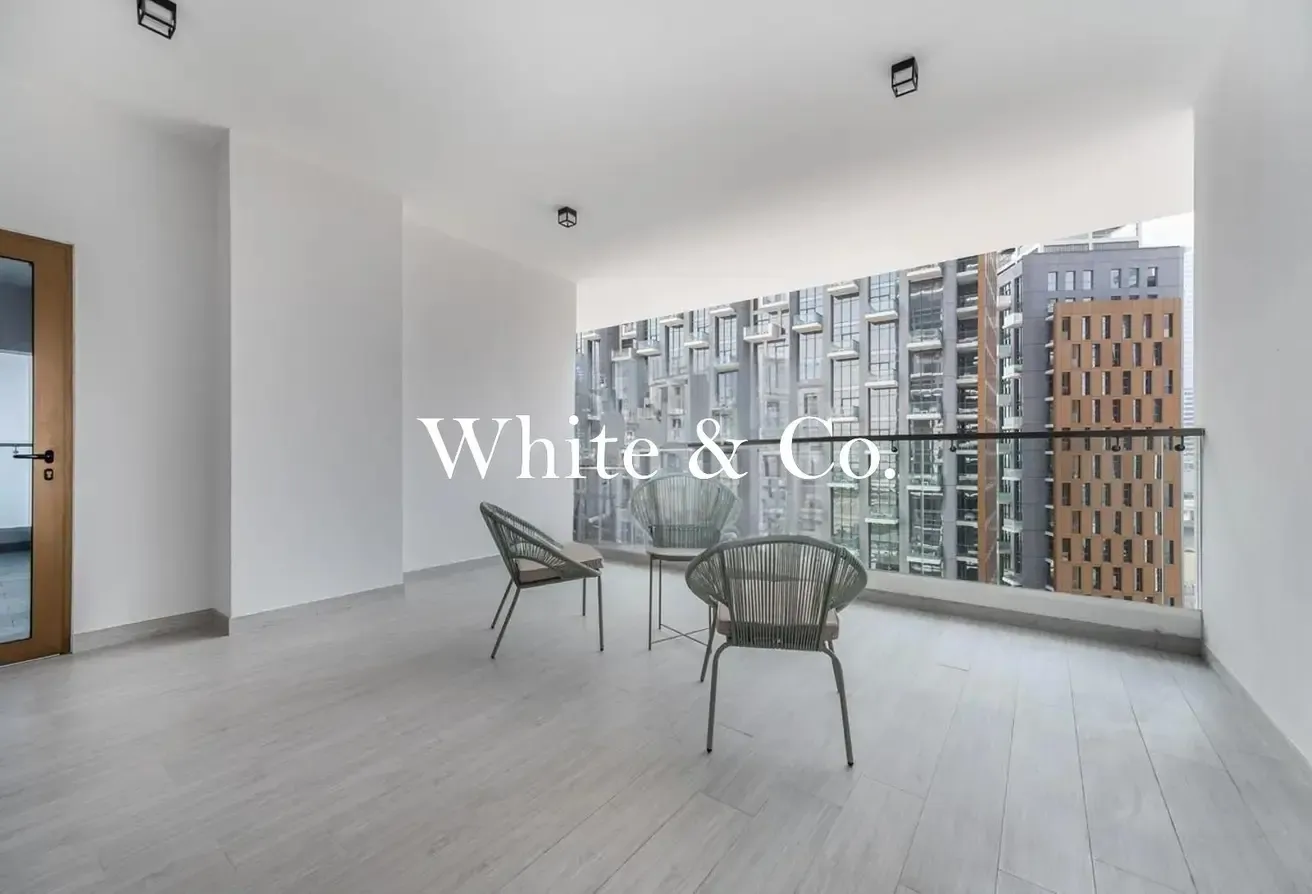 Best Amenities | Bills Included | Canal view