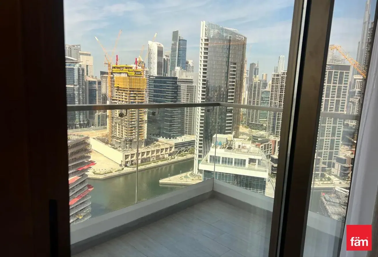 Serviced Apartment| Spacious| Central Location