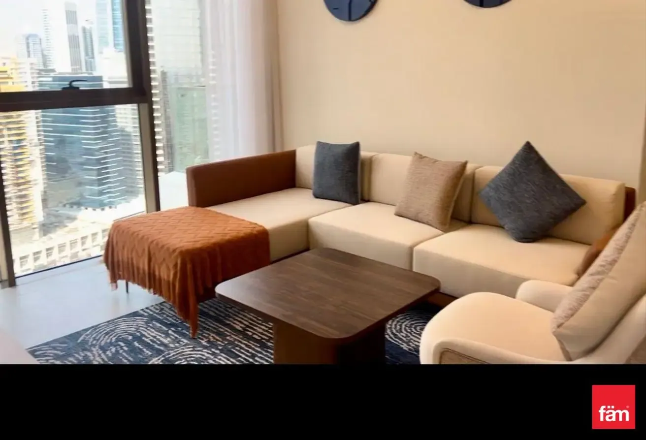 Strategic Location| Canal View| Serviced Apartment