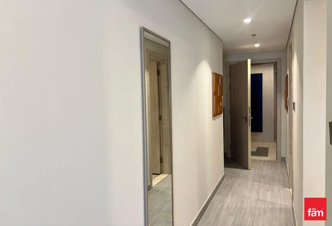 Serviced Apartment| Strategic Location| Canal View