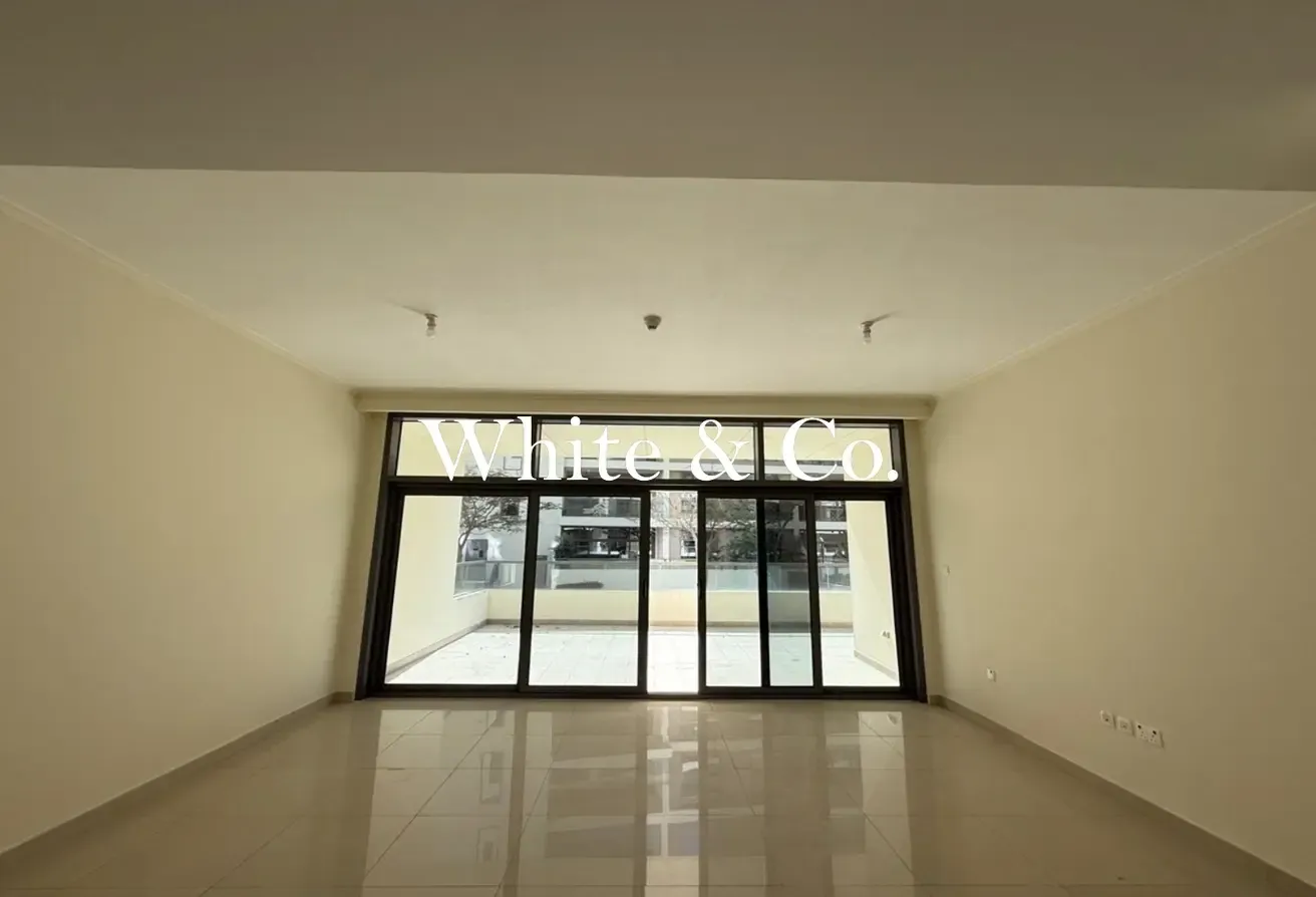 Chiller Free | Vacant | Pool and Park View