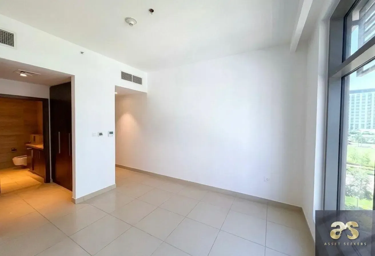 Lux 2BR | Pool View | Vacant | Expansive Layout