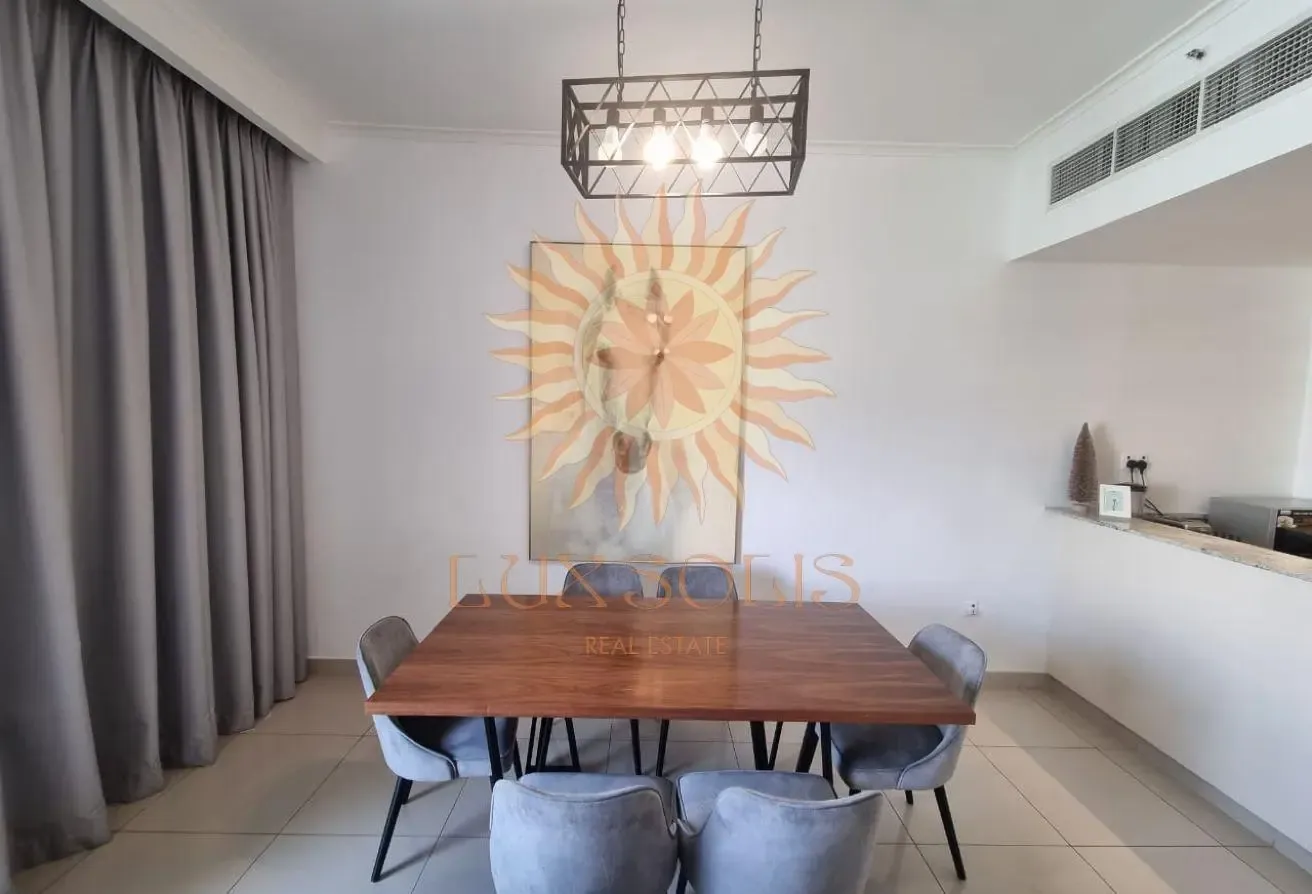 Fully Furnished | Balcony | Park View | Vacant