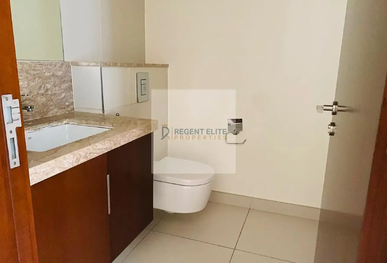 Unfurnished-Pool and Park Views-Balcony-LowFl