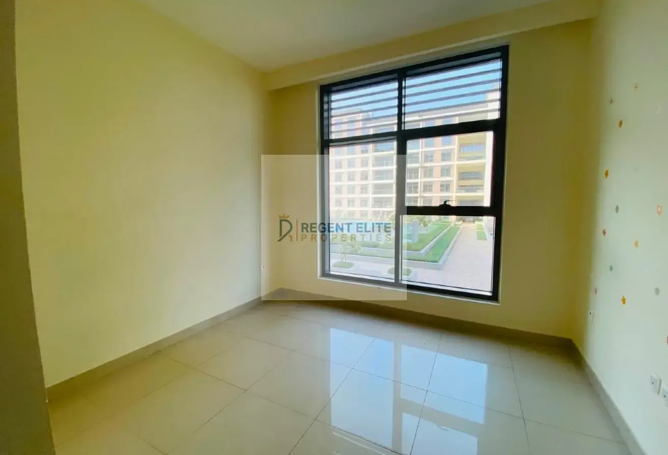 Unfurnished-Pool and Park Views-Balcony-LowFl