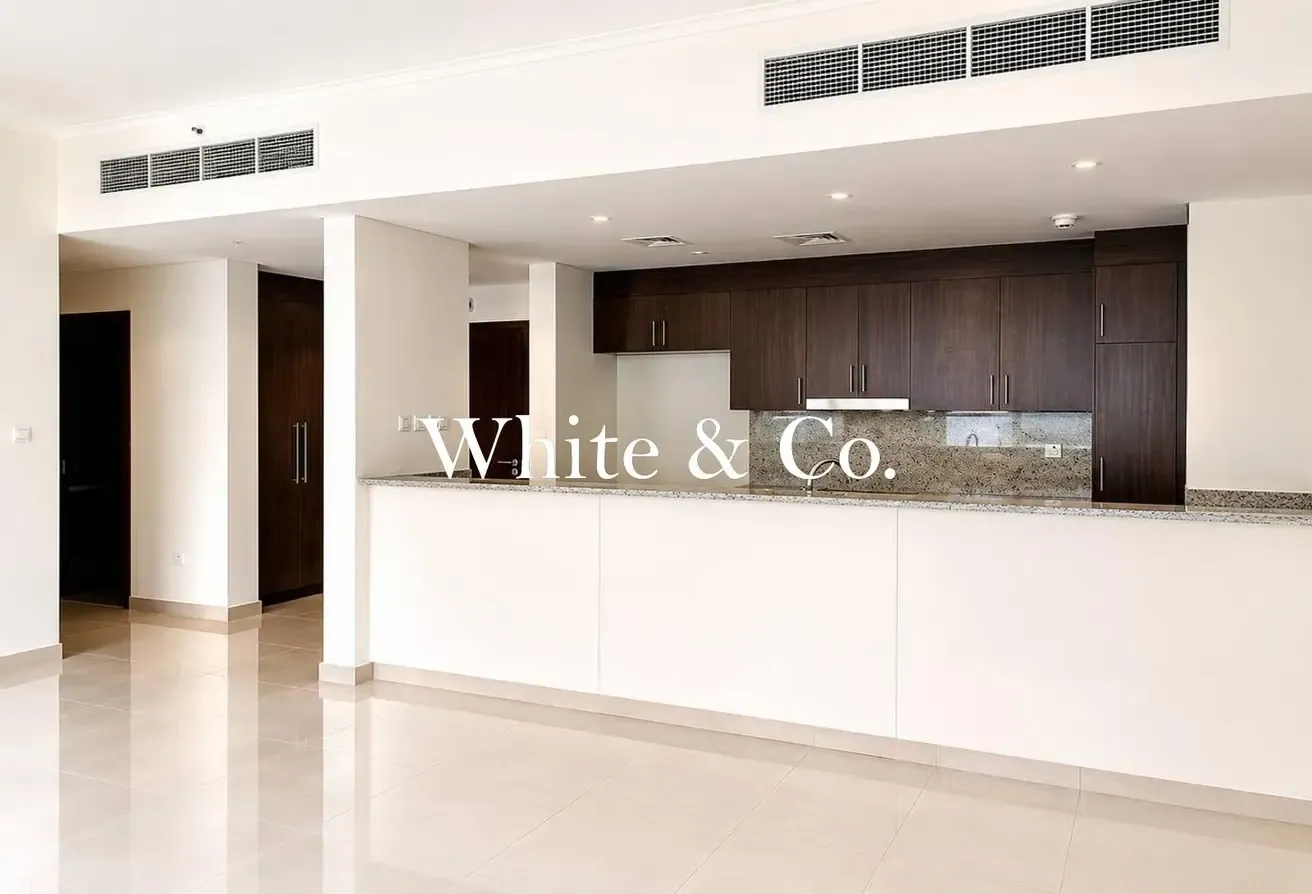 Pool View| Vacant Soon | Spacious Layout