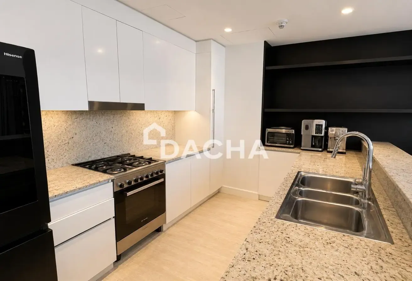 Partially Upgraded | High Floor | Vacant
