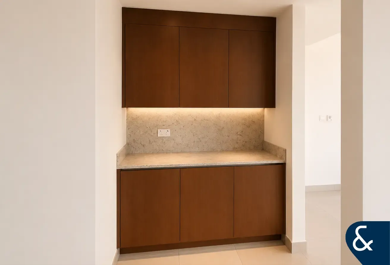 Corner unit | Exclusive | Pool & Park View
