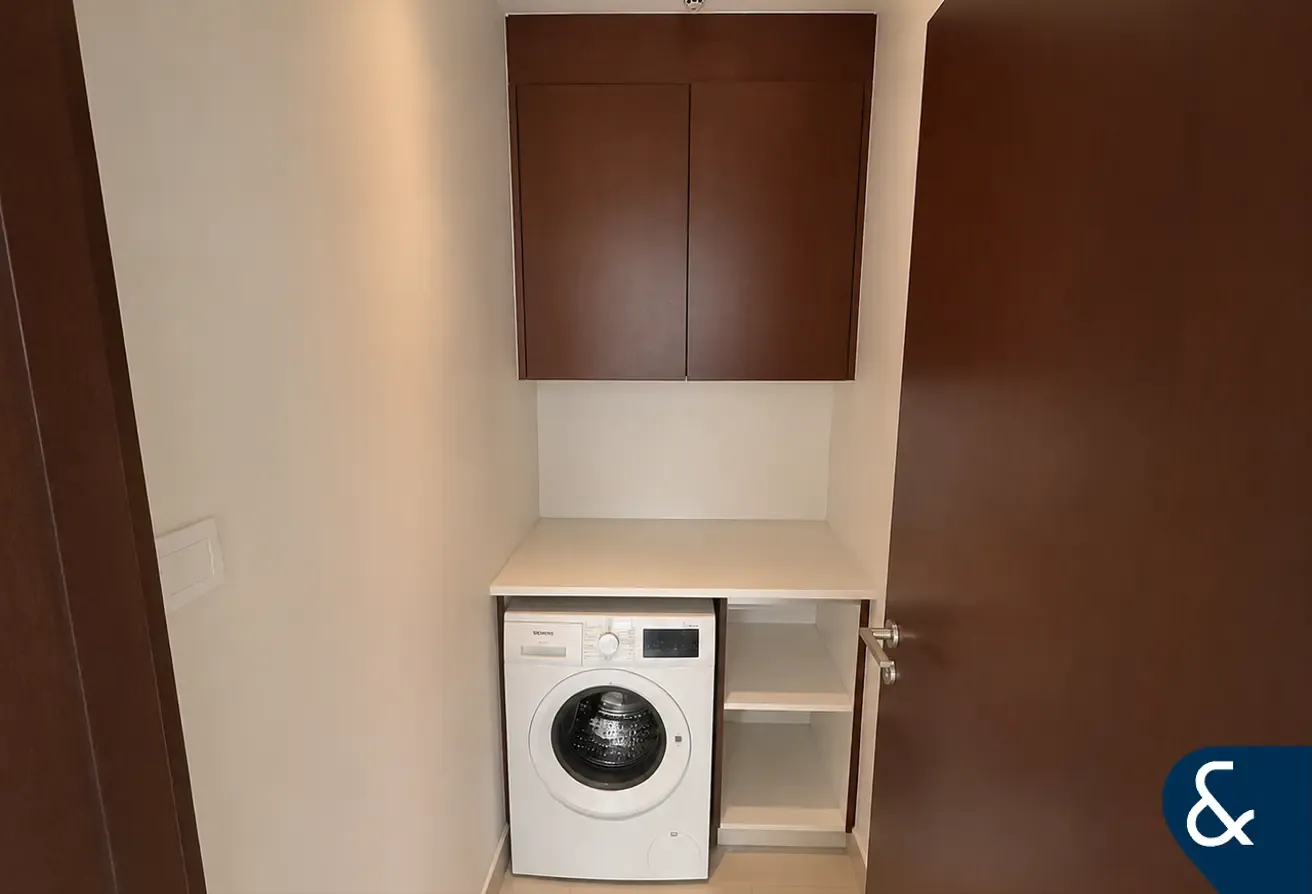 Corner unit | Exclusive | Pool & Park View