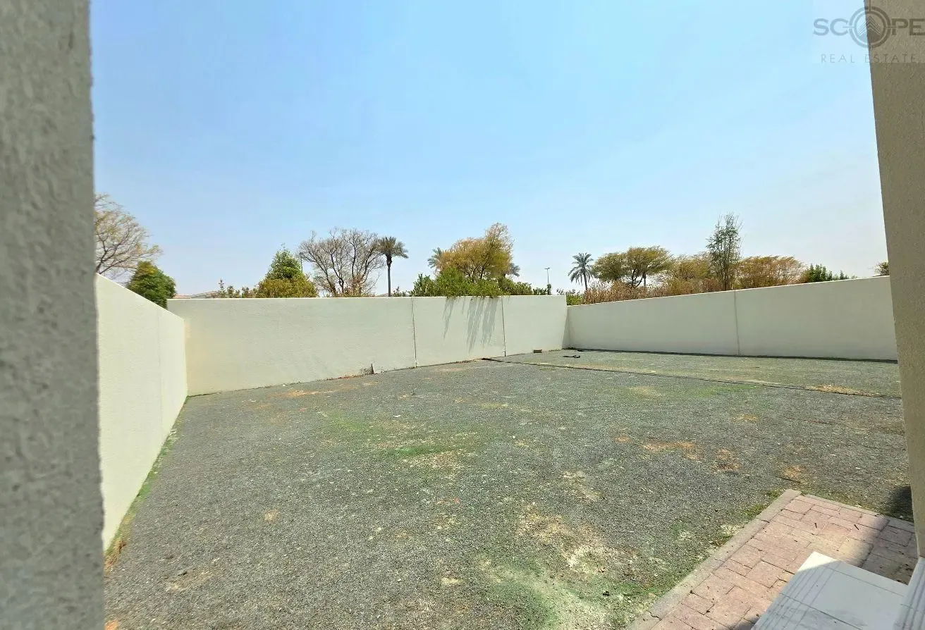 Magnificent Large Plot, Type B, 3 Beds+Study+Maid
