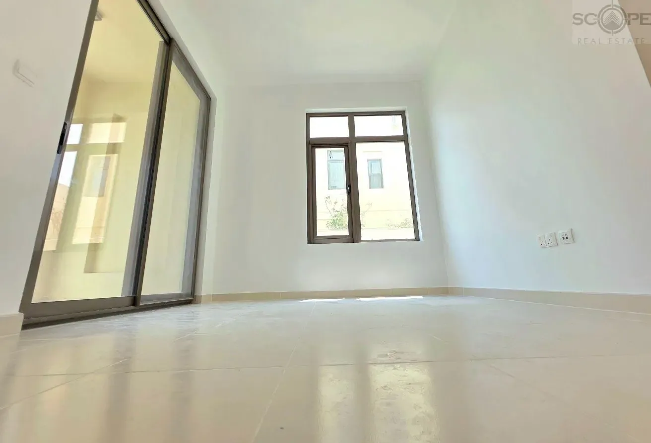 Magnificent Large Plot, Type B, 3 Beds+Study+Maid
