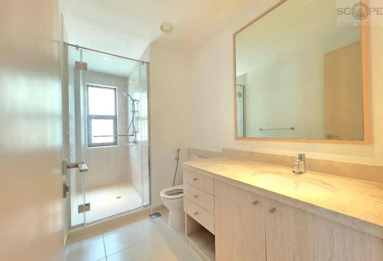 Magnificent Large Plot, Type B, 3 Beds+Study+Maid