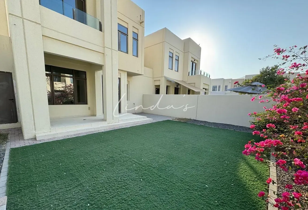 Bright | ready to move in | Amazing community