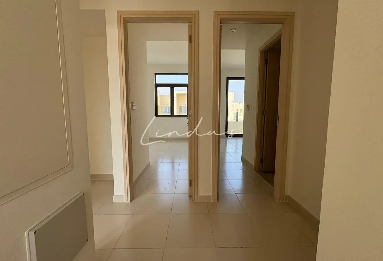 Bright | ready to move in | Amazing community