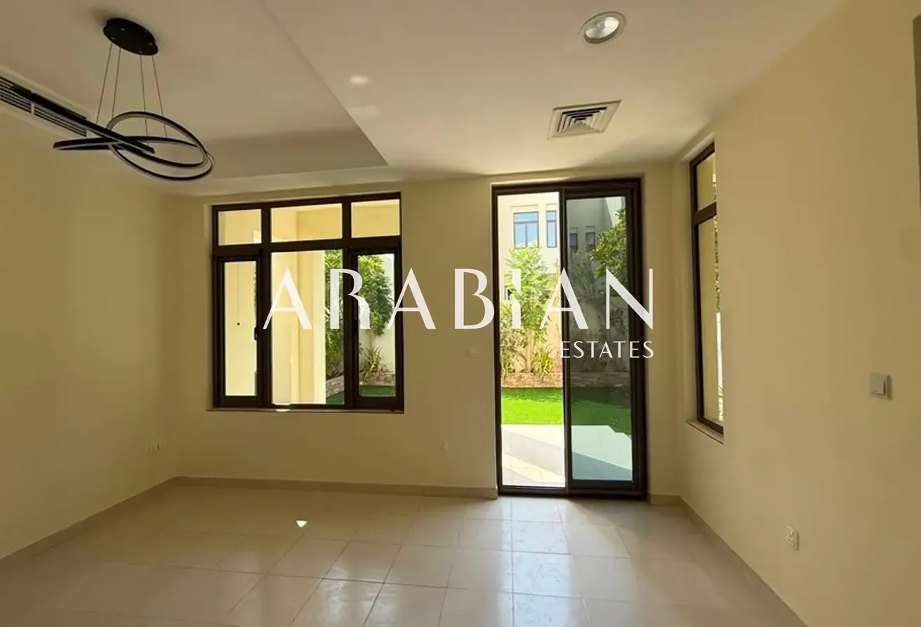 3BR Townhouse I Call to View I Area Expert