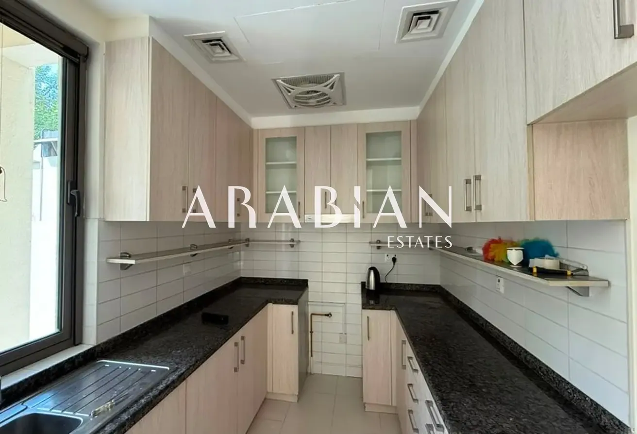 3BR Townhouse I Call to View I Area Expert