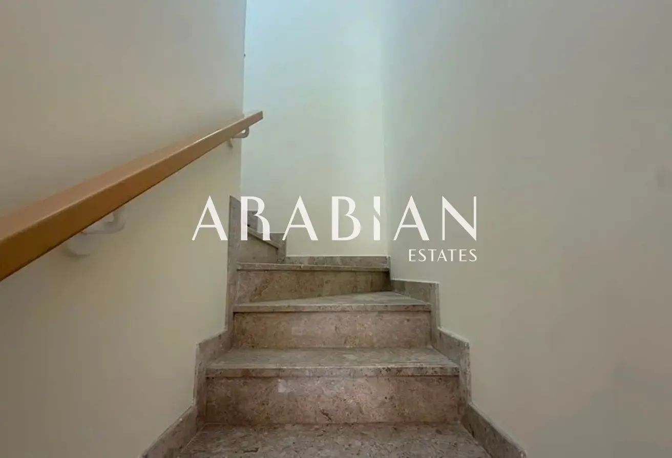 3BR Townhouse I Call to View I Area Expert