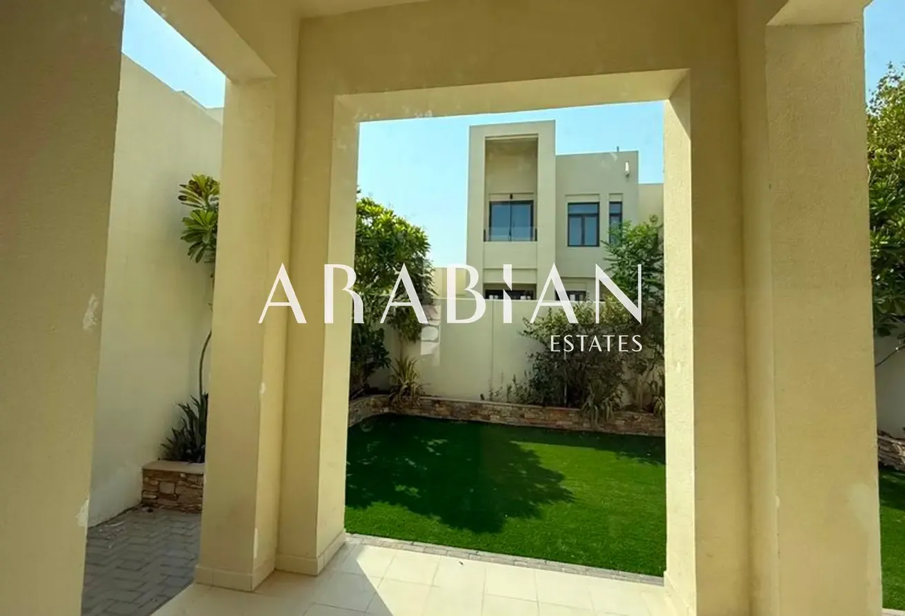 3BR Townhouse I Call to View I Area Expert