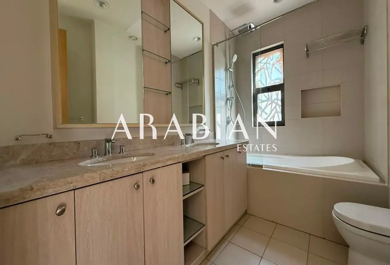 3BR Townhouse I Call to View I Area Expert
