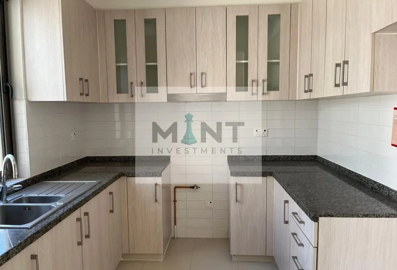 With Maid's Room | Ready To Move | Single Row