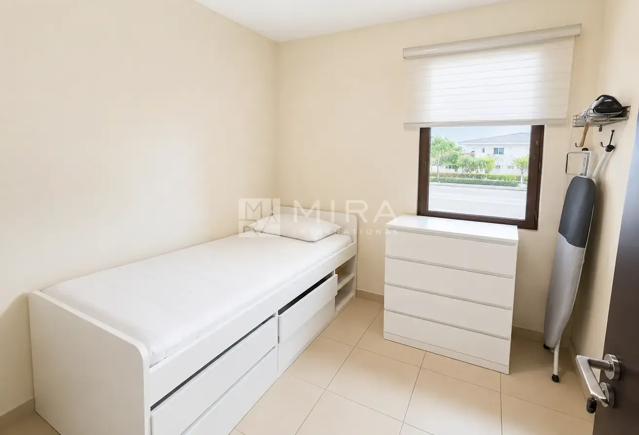 Premium  I Fully Furnished I Flexible Cheques