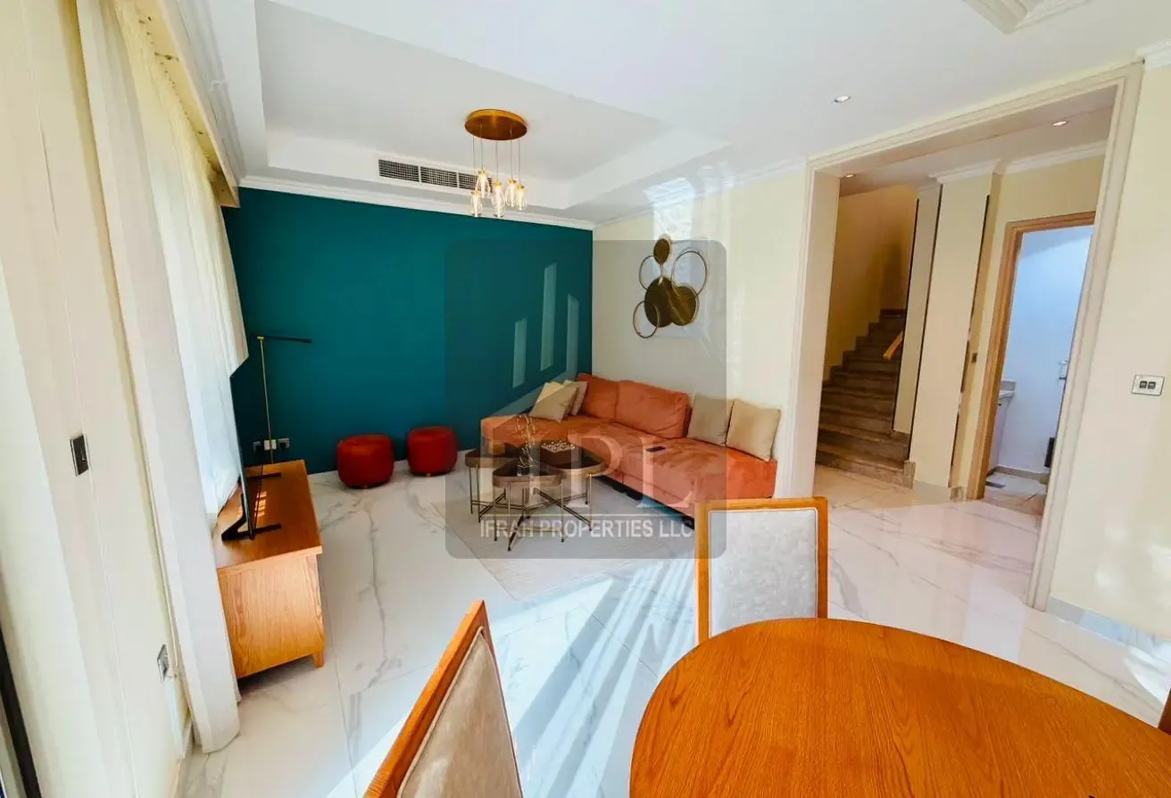 Luxury Fully Furnished | Upgraded | Ready to Move