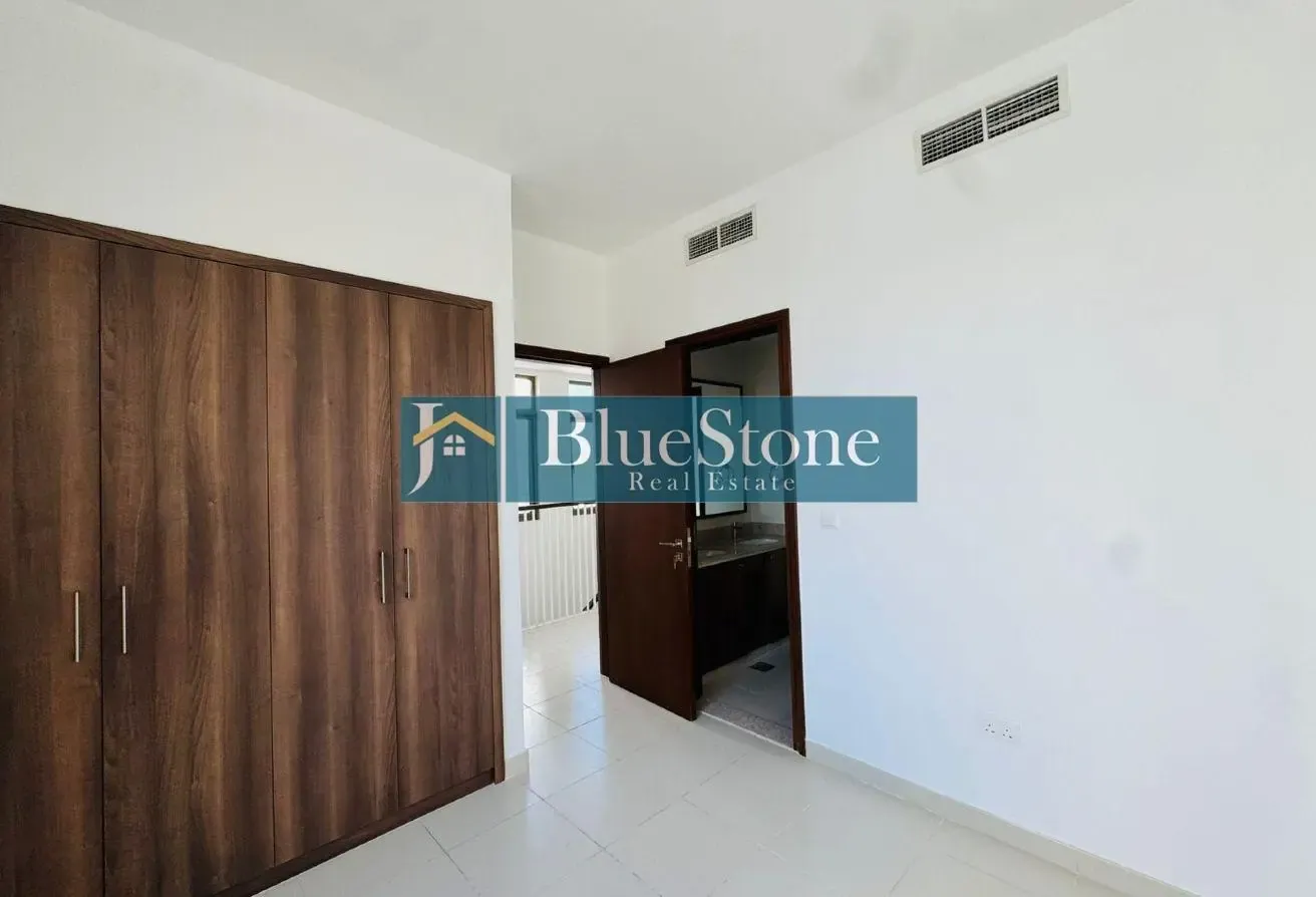 3Bed with Maid & Study Room | Vacant | Type J